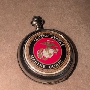 ❤️‍🔥10/$10❤️‍🔥 *Needs Battery* Vintage US Marine Corps Engraved Pocket Watch